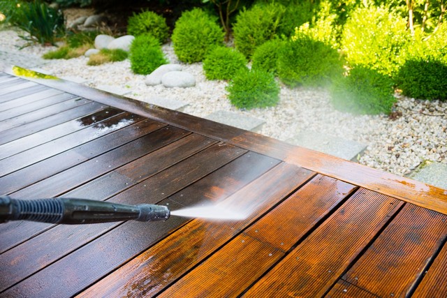Patio Cleaning Aldgate, Monument, Tower Hill, EC3